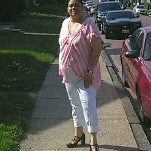 Meet your Posher, Paula